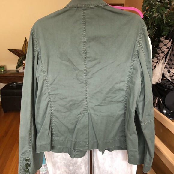 Fall jacket - Picture 3 of 3